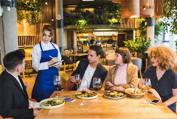 Common Restaurant Pitfalls Owners Must Avoid