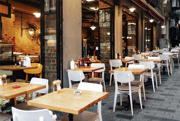 Common Restaurant Pitfalls Owners Must Avoid