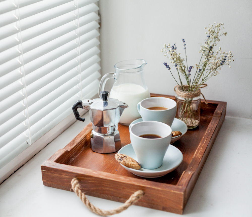 How do specialty coffee shops filter water
